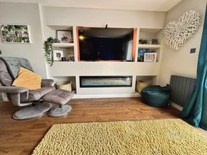 GRANVILLE WAY- click for photo gallery